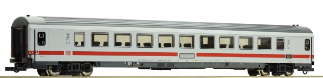 Passenger car 2nd class type Bpmz 291.3<br /><a href='images/pictures/Roco/230940.jpg' target='_blank'>Full size image</a>